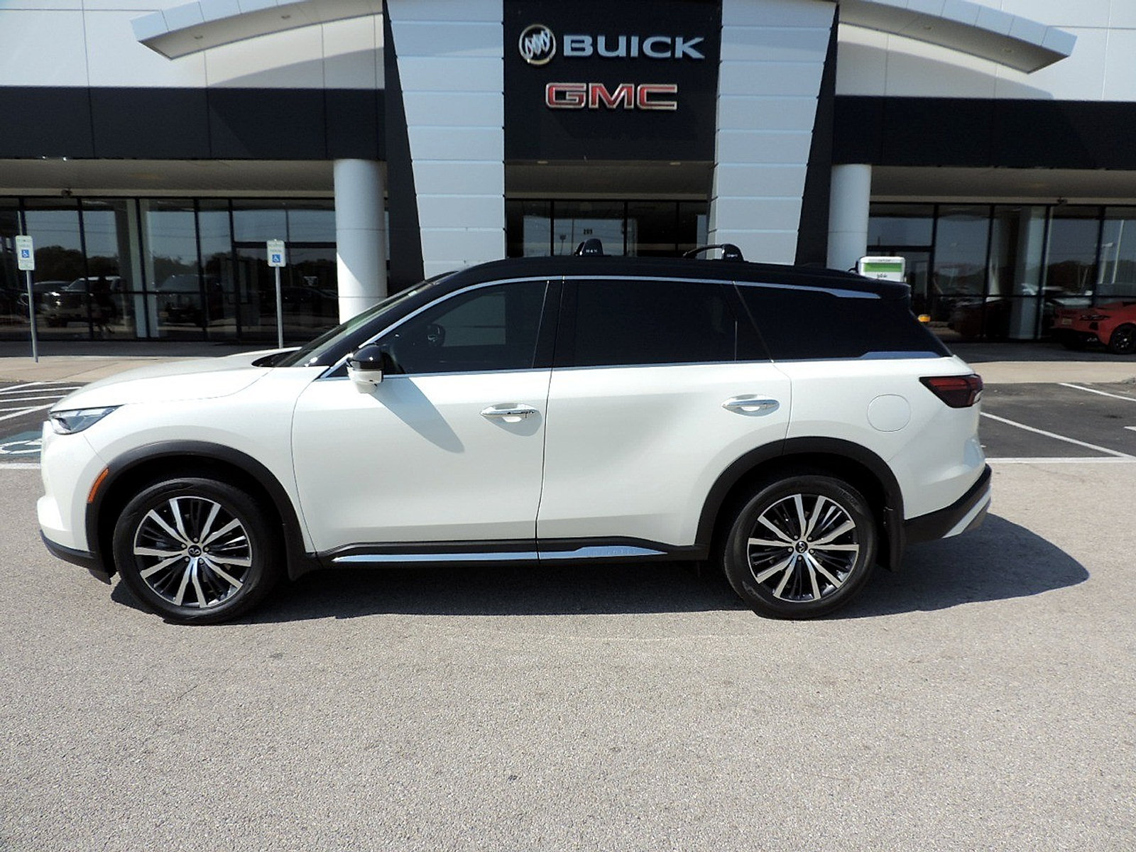 Used 2025 INFINITI QX60 Autograph w/ Cargo Package AWD/4WD image 8