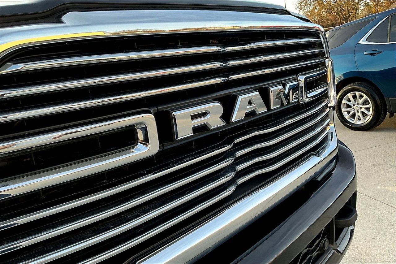 Used 2024 RAM 2500 Laramie w/ Safety Group image 32