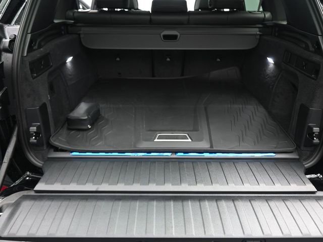 New 2026 BMW X5 xDrive50e w/ Climate Comfort Package image 29