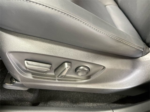 New 2026 Toyota Crown Platinum image 12