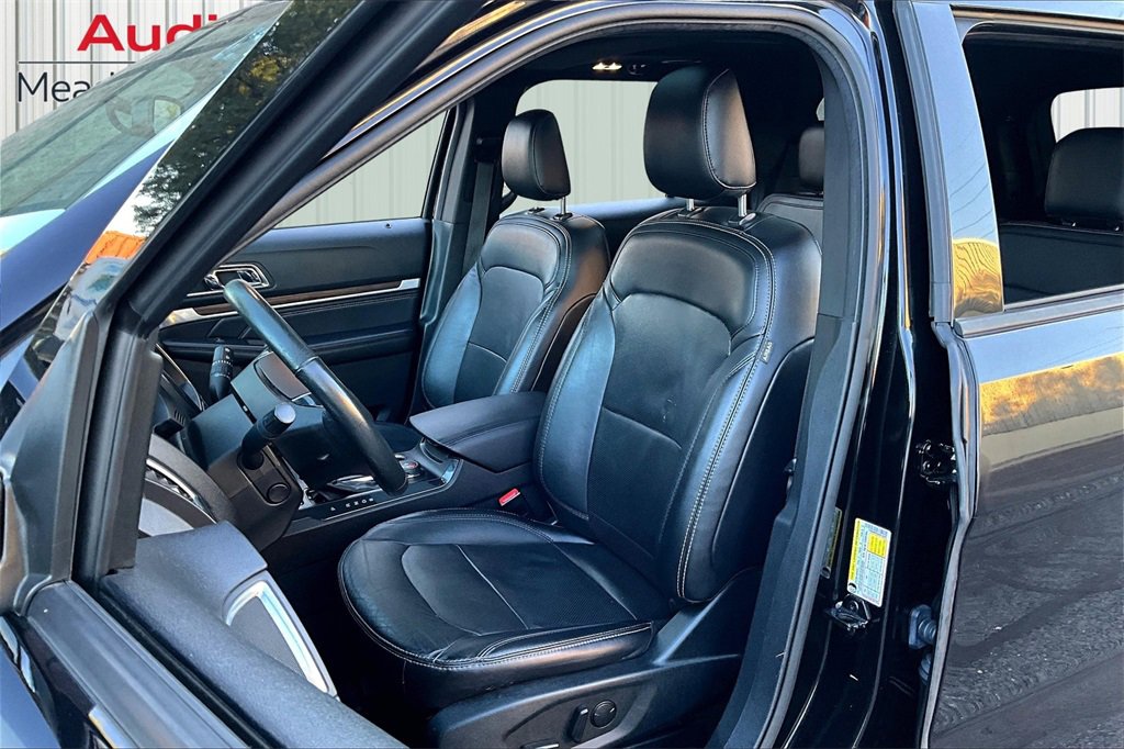 Used 2019 Ford Explorer Limited w/ Class III Trailer Tow Package image 19