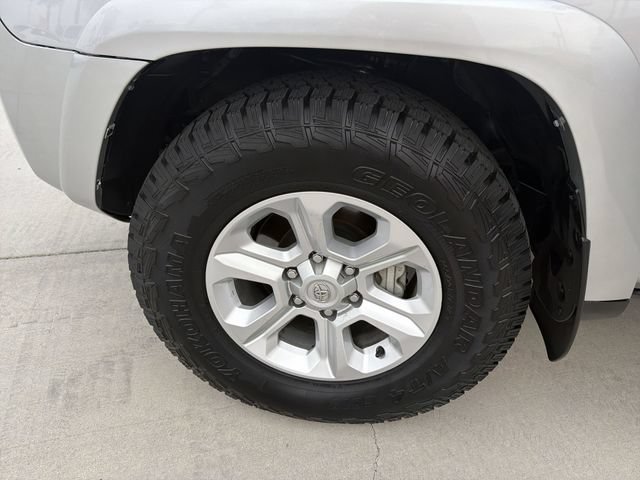 Certified 2022 Toyota 4Runner SR5 RWD image 32