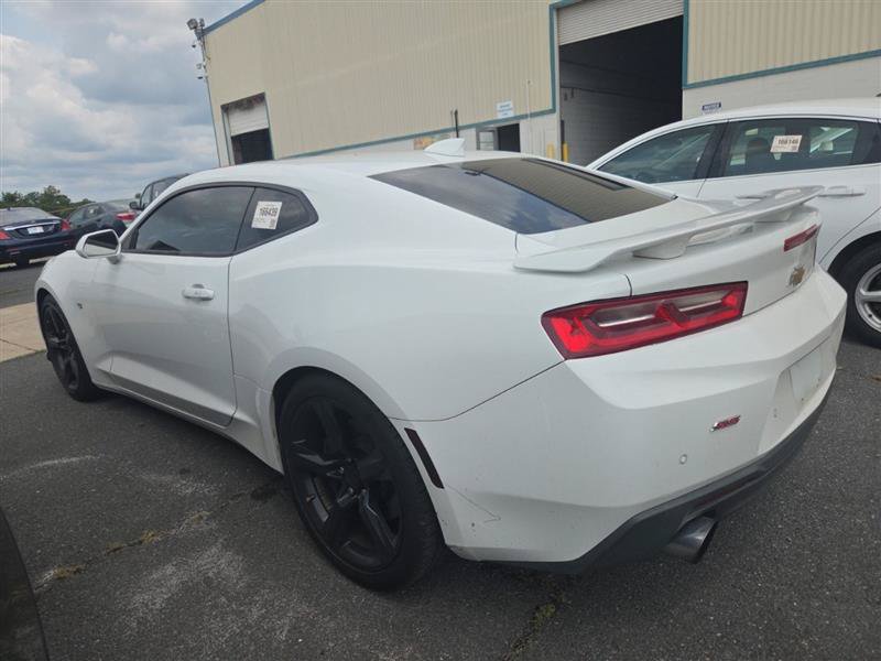Used 2016 Chevrolet Camaro SS RWD image 4