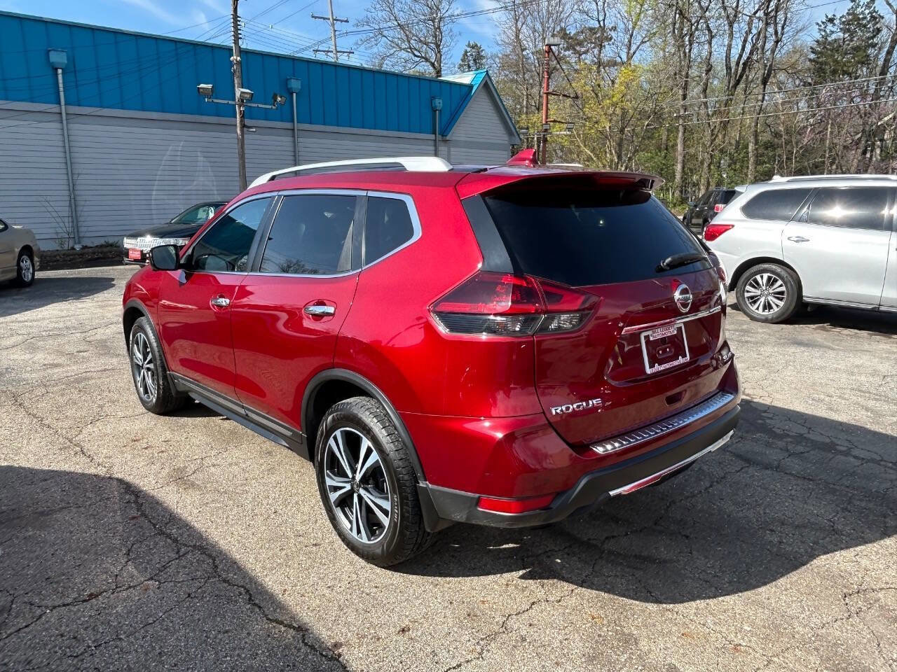 Used 2018 Nissan Rogue SL w/ Premium Package image 9