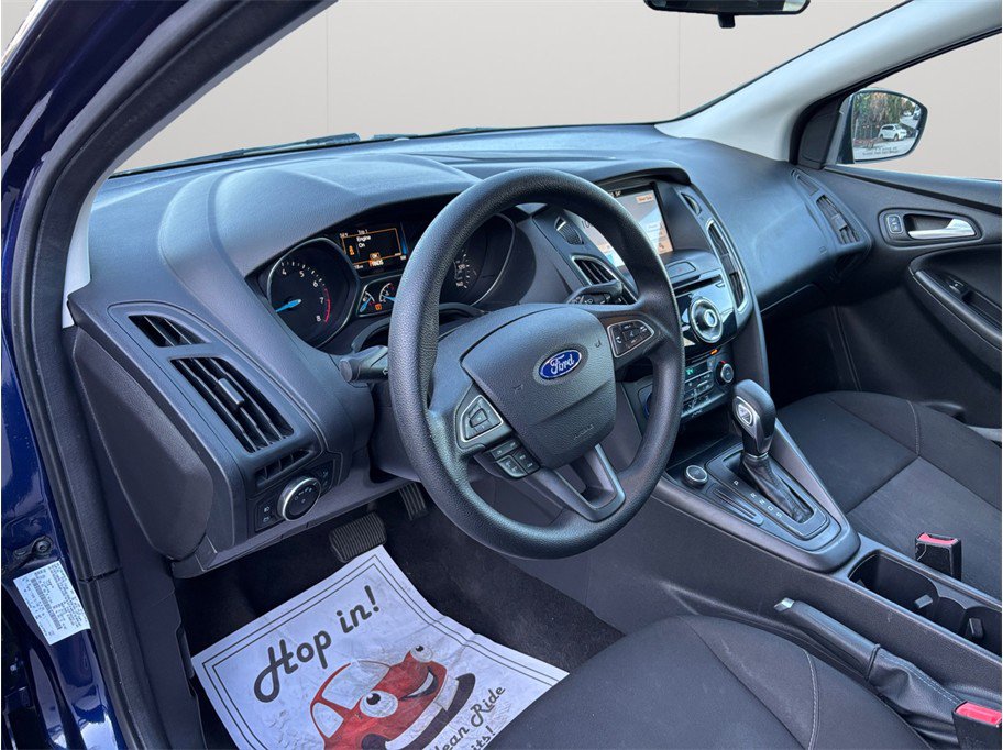 Used 2017 Ford Focus SEL FWD image 6