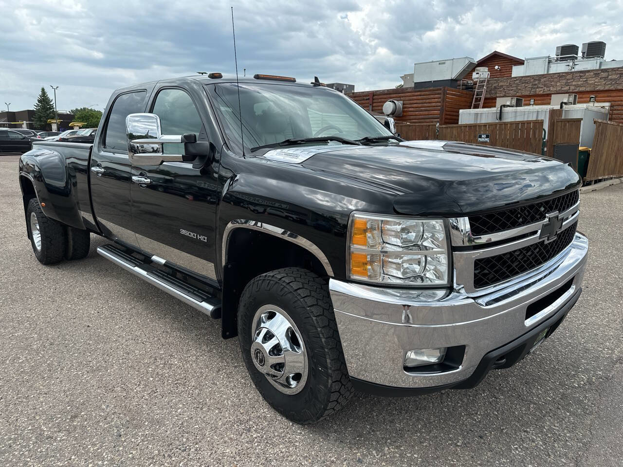 Used 2011 Chevrolet Silverado 3500 LTZ w/ LTZ Plus Package image 7