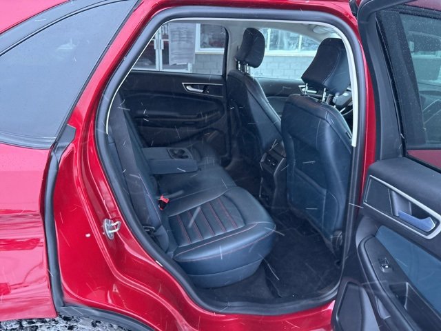 Used 2024 Ford Edge SEL w/ Sport Appearance Package image 11