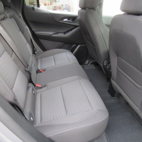 Used 2026 Chevrolet Equinox LT FWD image 9