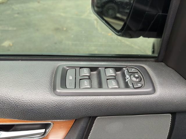 Used 2013 Land Rover LR4 HSE image 26