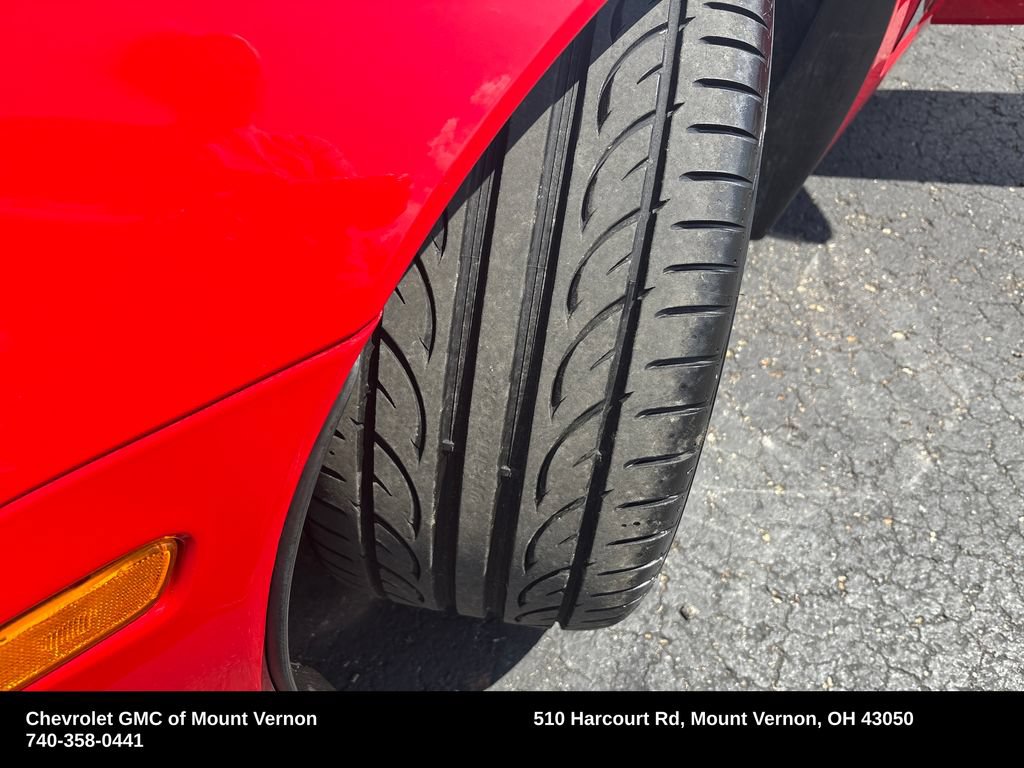Used 2012 Chevrolet Corvette Grand Sport w/ 3LT Preferred Equipment Group RWD image 30