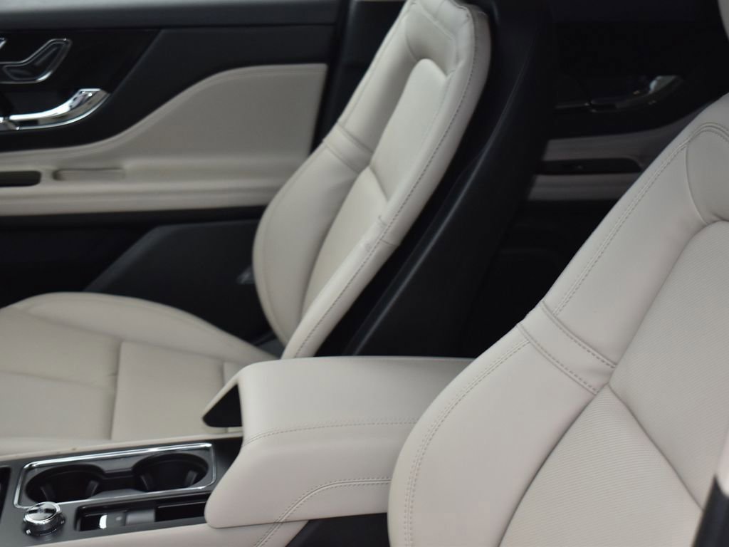 New 2026 Lincoln Corsair Grand Touring AWD/4WD image 10