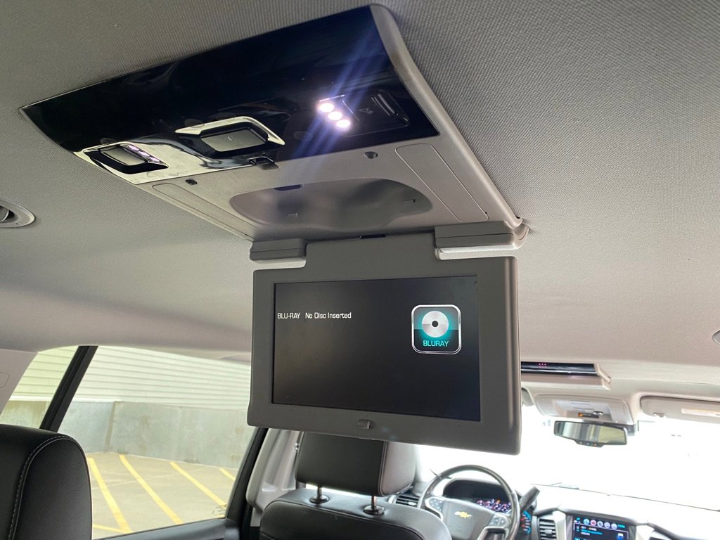 Used 2020 Chevrolet Suburban Premier AWD/4WD image 16