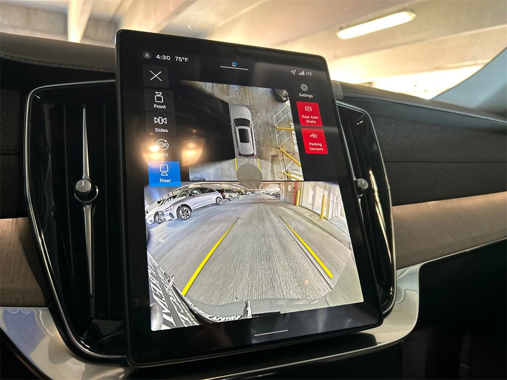 New 2026 Volvo XC90 B6 Ultra image 16