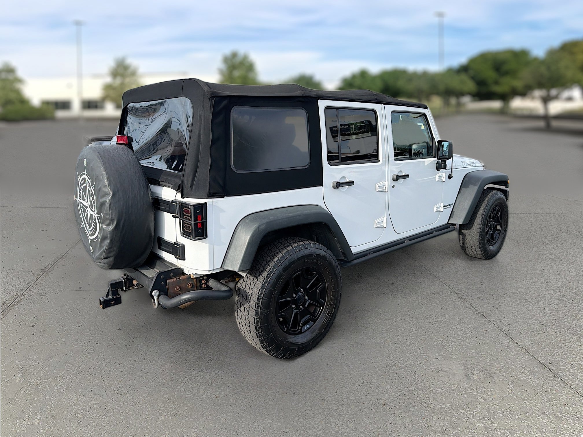 Used 2013 Jeep Wrangler Unlimited Sahara image 7