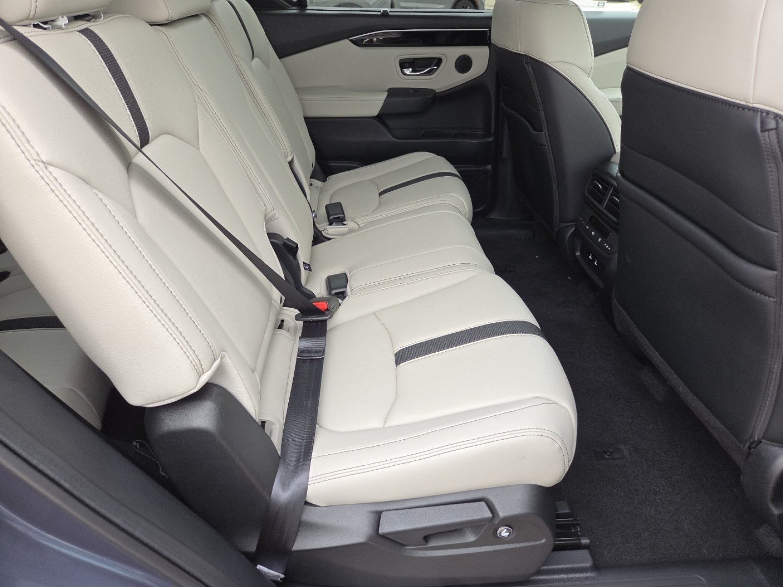 New 2026 Honda Pilot EX-L image 25