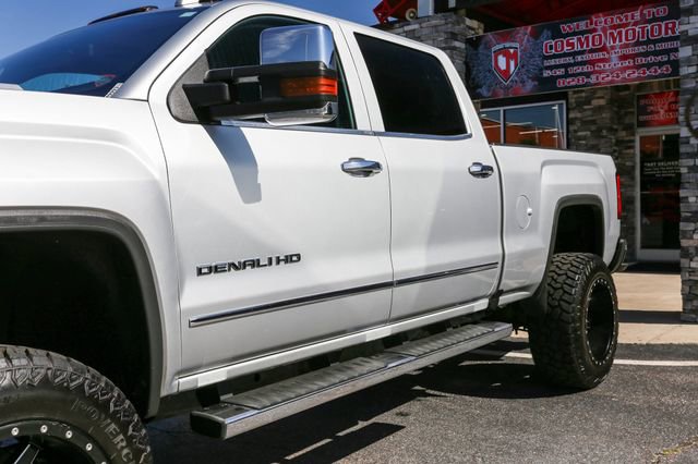 Used 2019 GMC Sierra 2500 Denali w/ Duramax Plus Package AWD/4WD image 33