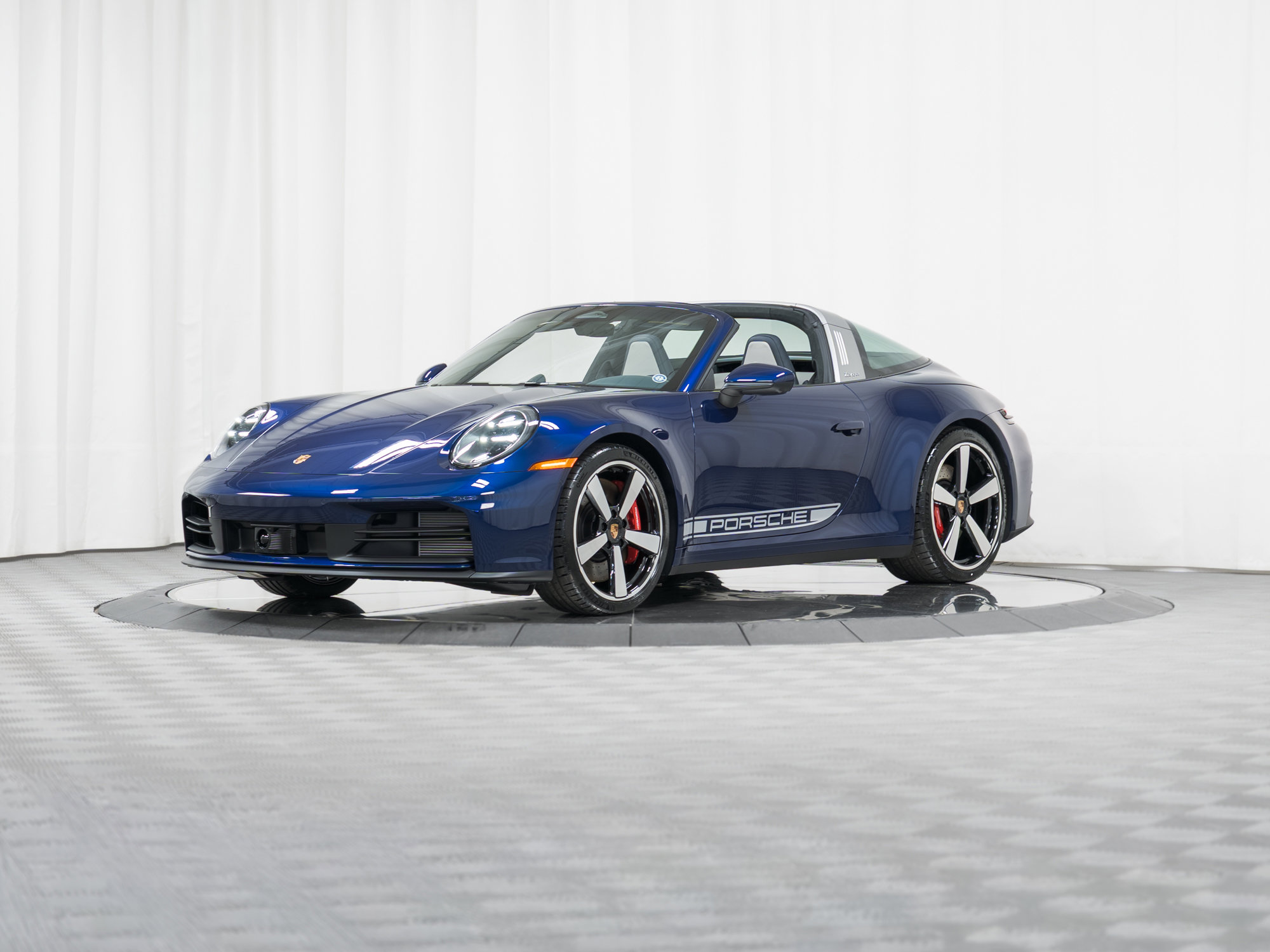 Used 2026 Porsche 911 Targa 4S image 38