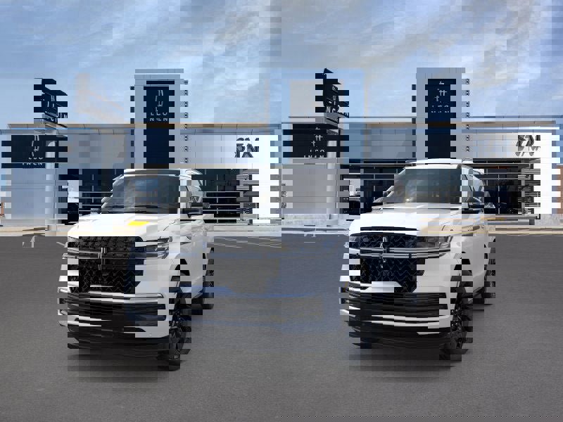 New 2026 Lincoln Navigator Reserve w/ Jet Appearance Package image 2