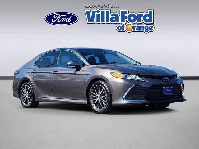 Used 2023 Toyota Camry XLE w/ Protection Package (Q2) (TMS)