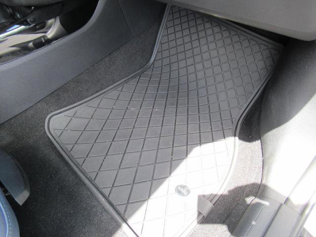 Used 2022 MINI Cooper Clubman S w/ Signature Upholstery Package FWD image 31