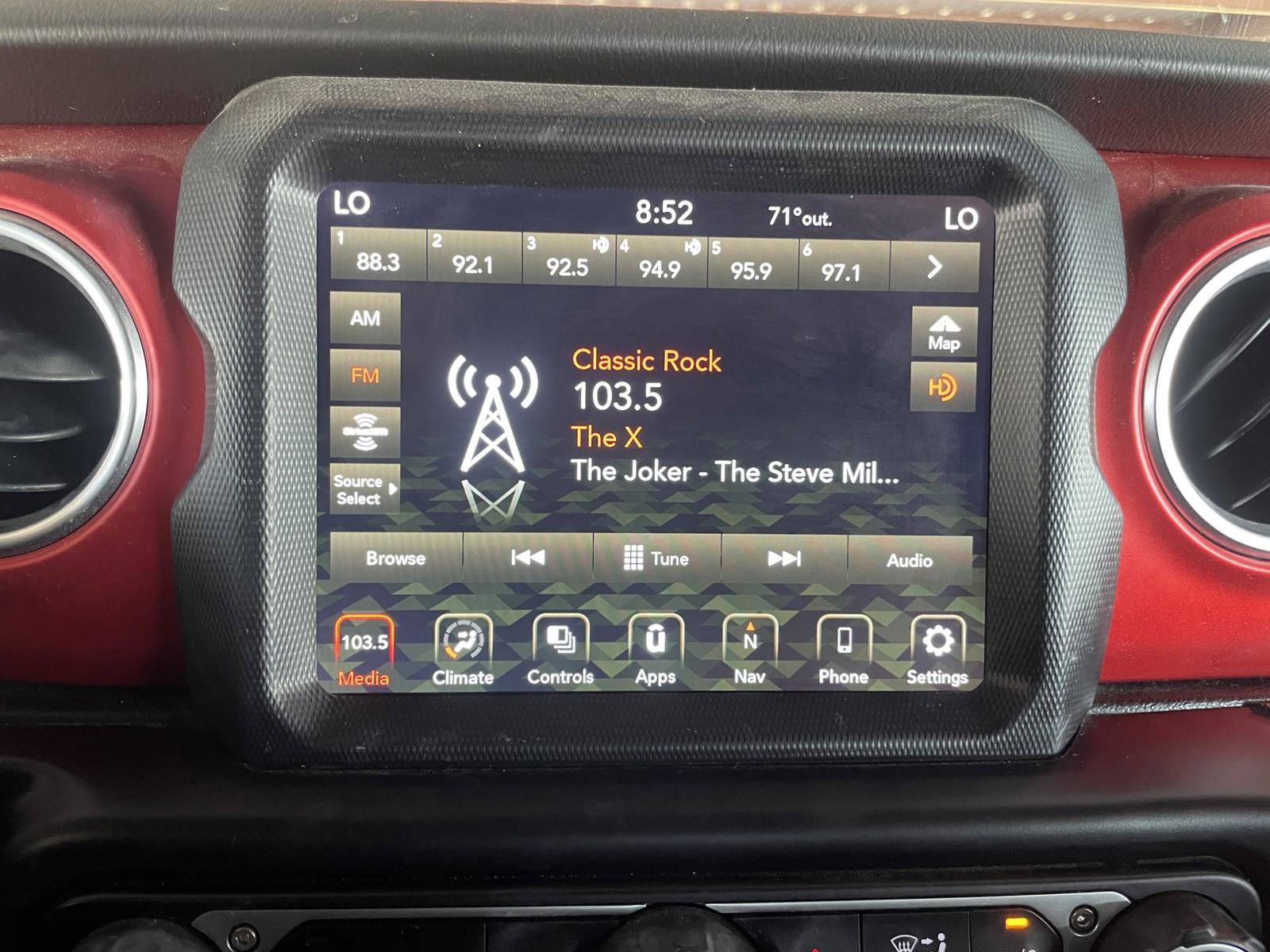 Used 2021 Jeep Wrangler Unlimited Rubicon image 12