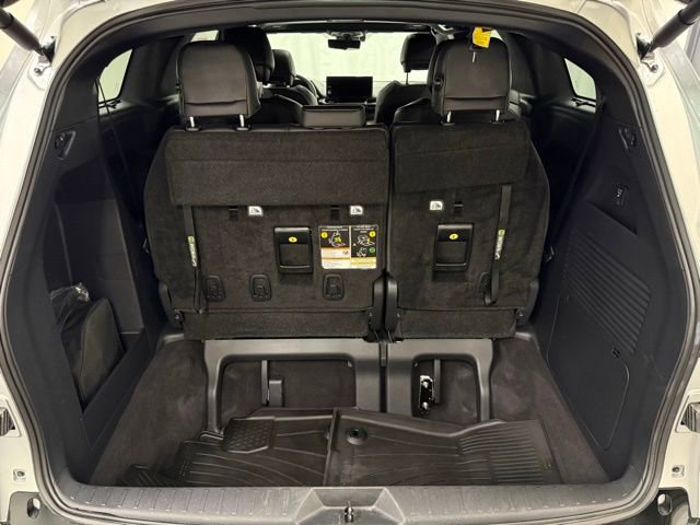 Certified 2025 Toyota Sienna Platinum AWD/4WD image 6