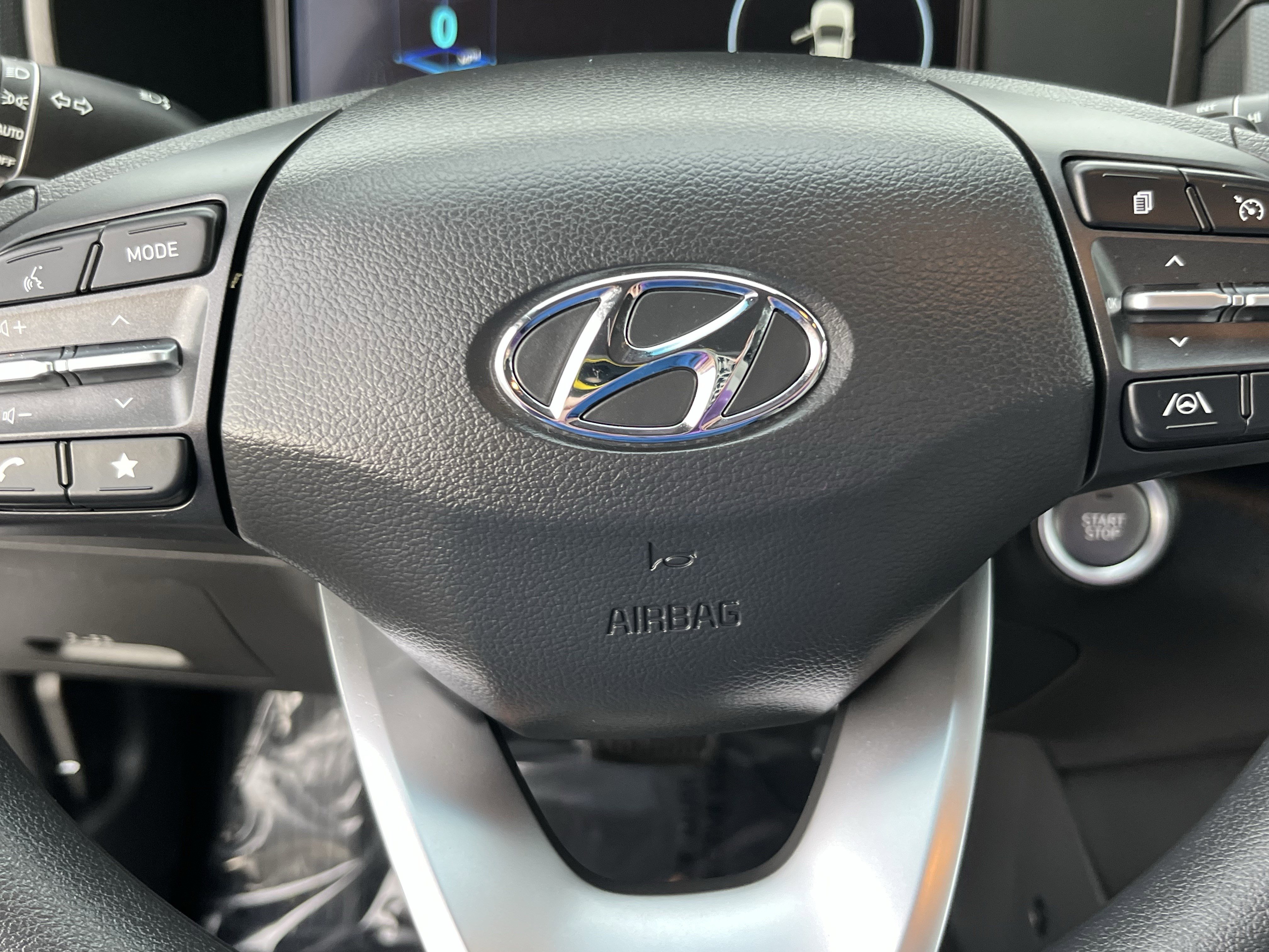 Certified 2023 Hyundai Kona SE image 19