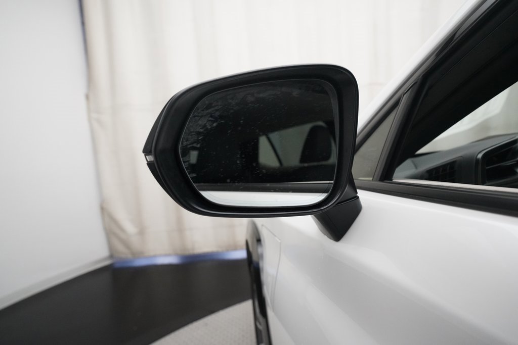 Used 2025 Lexus RZ 300e image 24