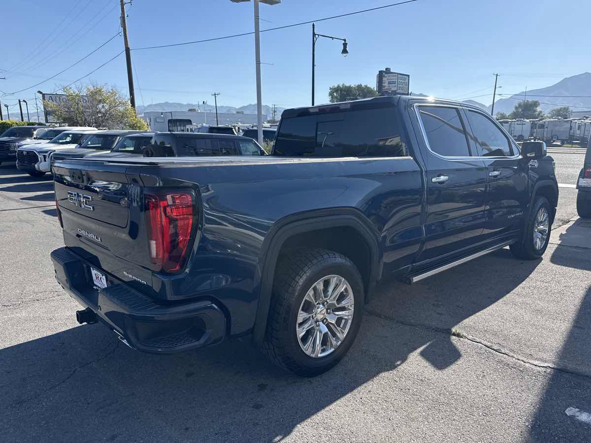 Used 2022 GMC Sierra 1500 Denali AWD/4WD image 6