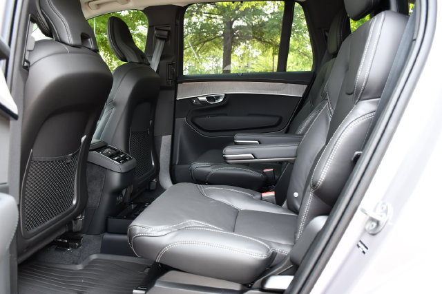 New 2026 Volvo XC90 B6 Ultra w/ Protection Package Premier AWD/4WD image 16
