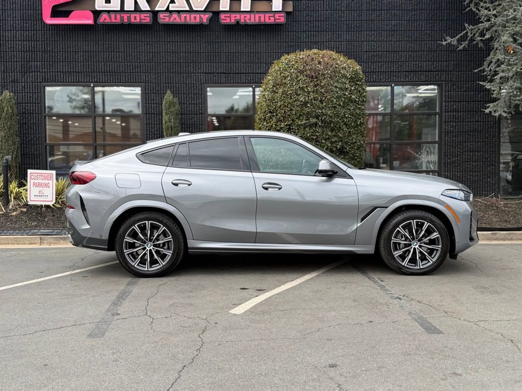 Used 2025 BMW X6 xDrive40i AWD/4WD image 21