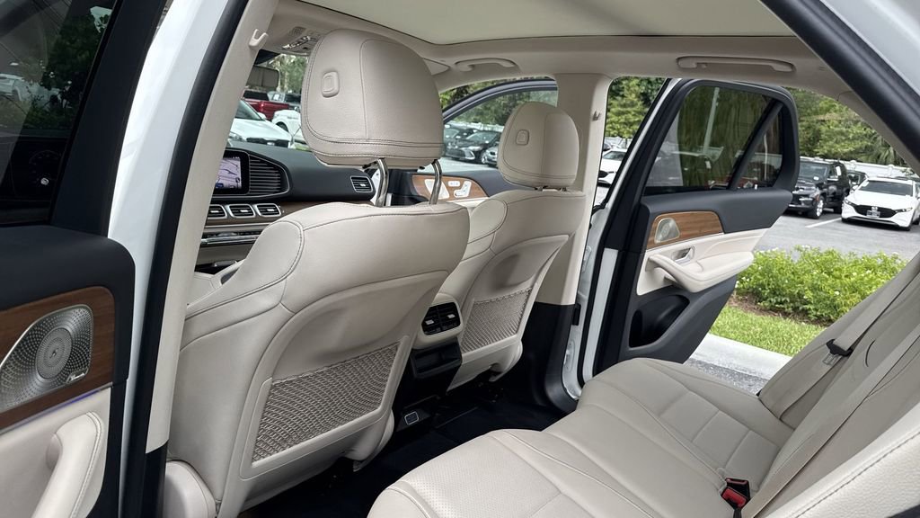 Used 2024 Mercedes-Benz GLE 450 4MATIC image 35