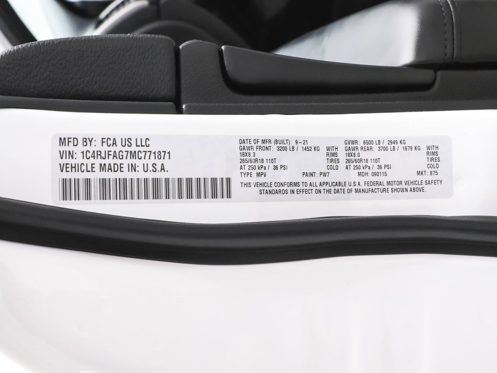 Used 2021 Jeep Grand Cherokee Laredo image 7