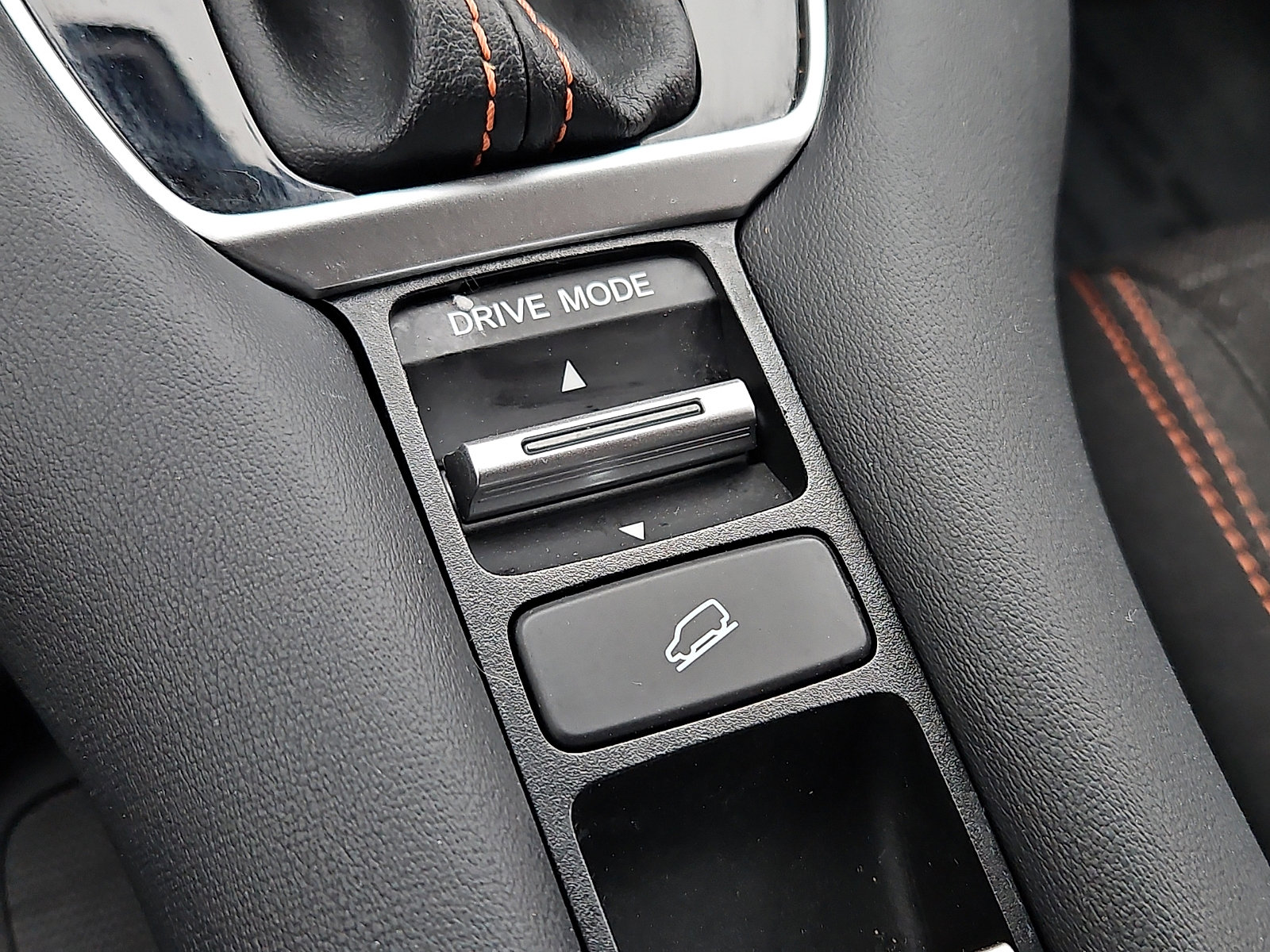 Used 2024 Honda HR-V Sport image 17