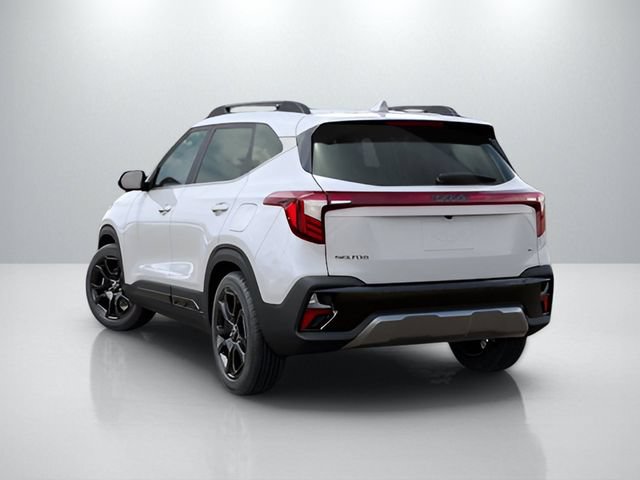 Certified 2025 Kia Seltos X-Line AWD/4WD image 4