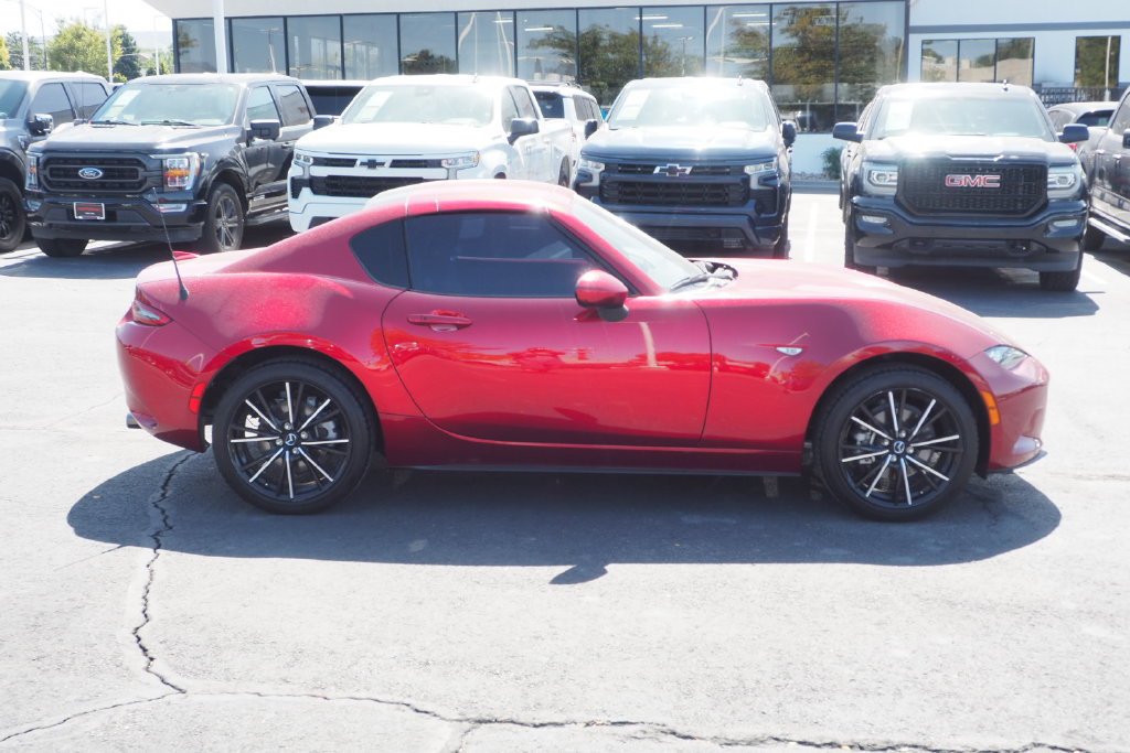 Used 2024 MAZDA MX-5 Miata RF Grand Touring w/ Weather Package RWD image 4