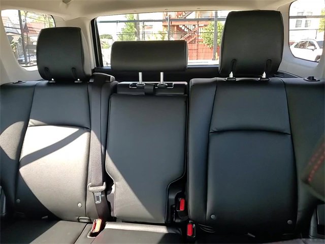 Certified 2022 Toyota 4Runner TRD Off-Road Premium image 23