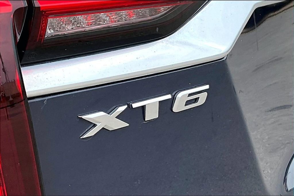 Certified 2024 Cadillac XT6 Premium Luxury w/ Technology Package AWD/4WD image 32