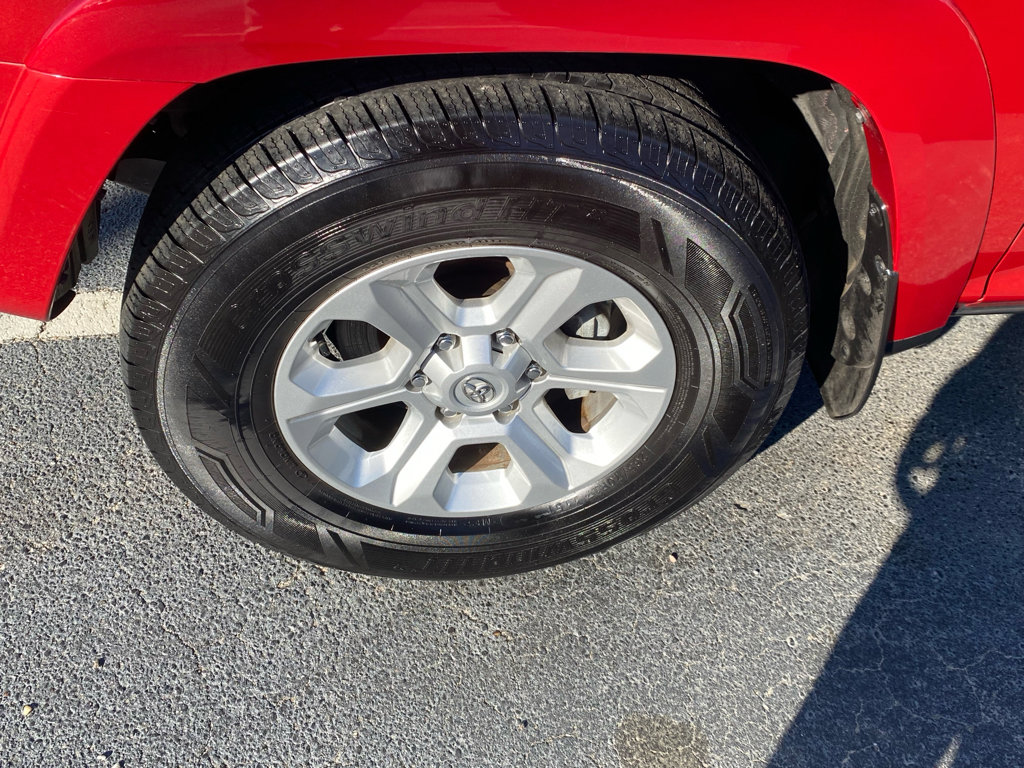 Used 2023 Toyota 4Runner SR5 image 16