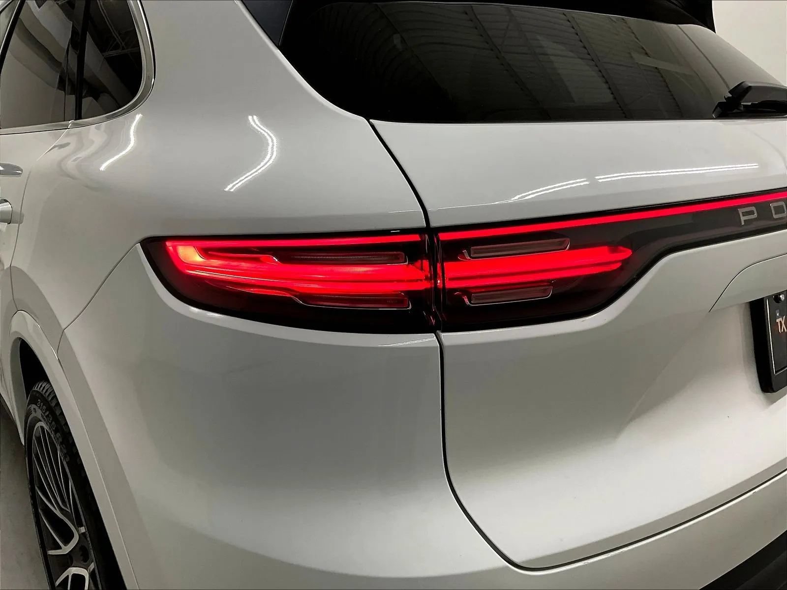 Used 2019 Porsche Cayenne S AWD/4WD image 31