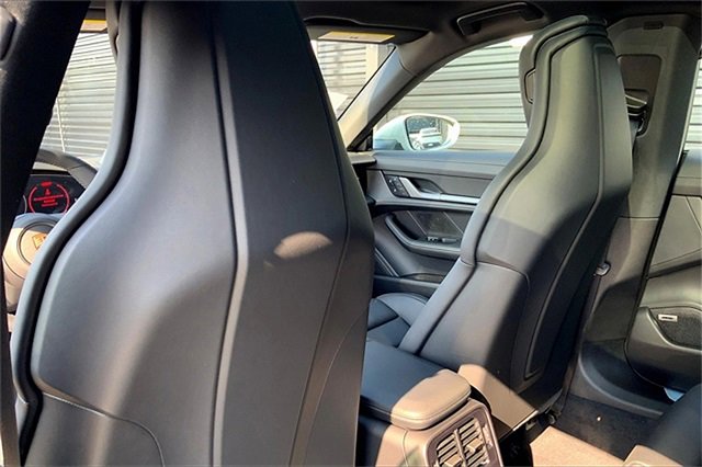 New 2025 Porsche Taycan image 25