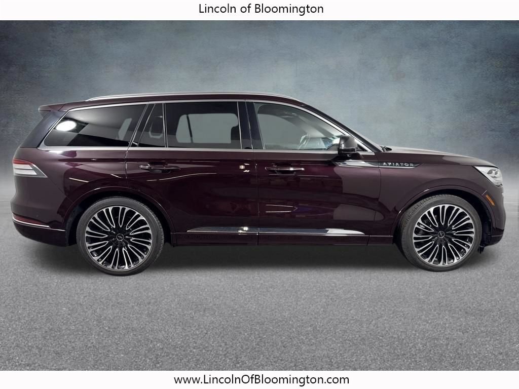 Certified 2023 Lincoln Aviator Black Label w/ Dynamic Handling Package AWD/4WD image 7