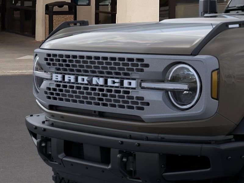 New 2026 Ford Bronco Badlands AWD/4WD image 18