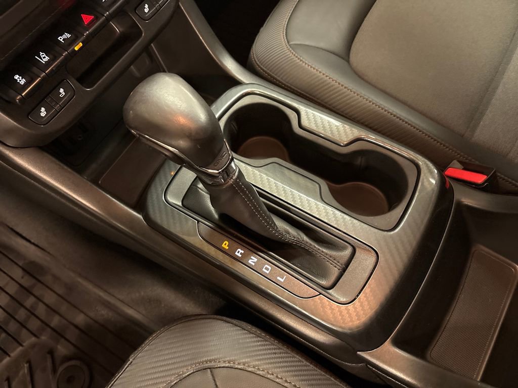 Used 2022 GMC Canyon AT4 AWD/4WD image 25