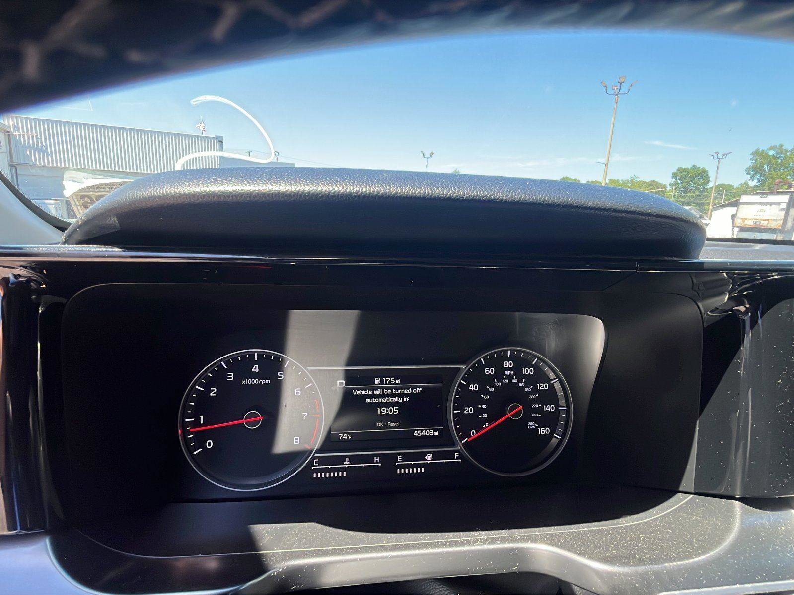 Used 2021 Kia Sorento S w/ Panoramic Sunroof Package FWD image 13