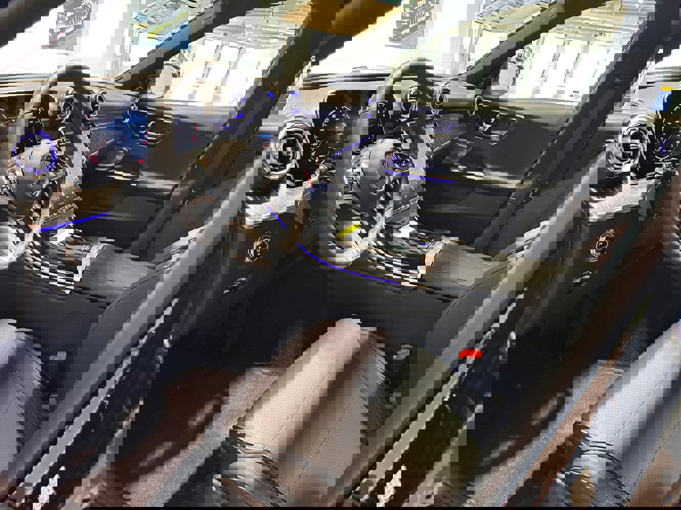 New 2025 Mercedes-Benz C 300 4MATIC Sedan image 7