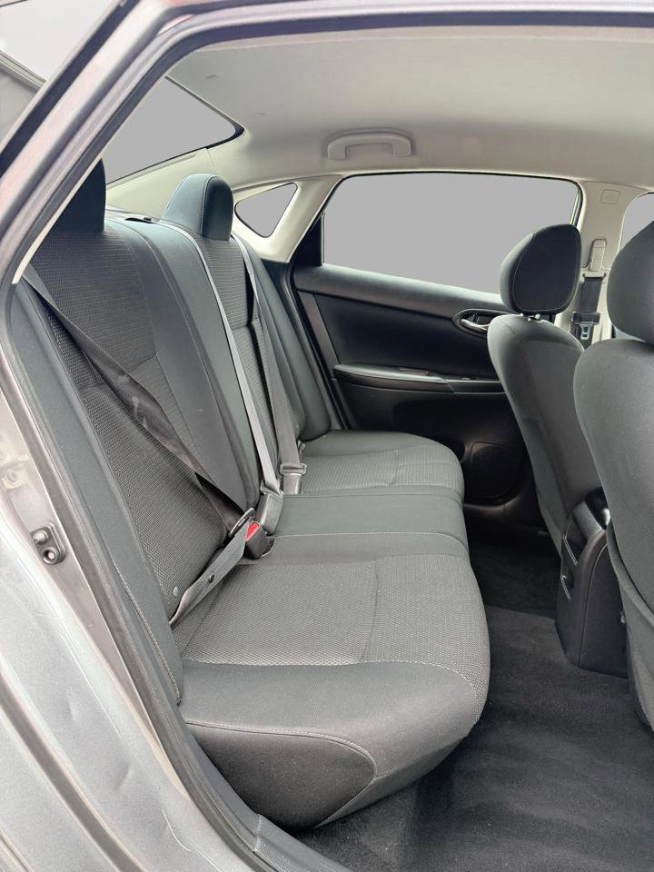 Used 2019 Nissan Sentra S FWD image 29
