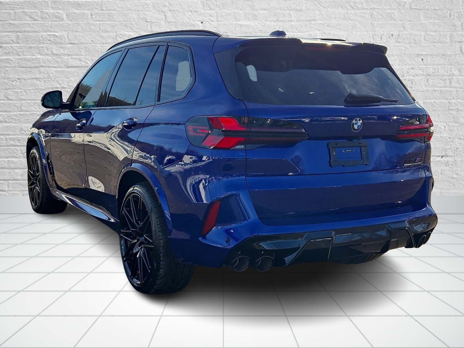 New 2026 BMW X5 M Competition w/ Executive Package AWD/4WD image 3