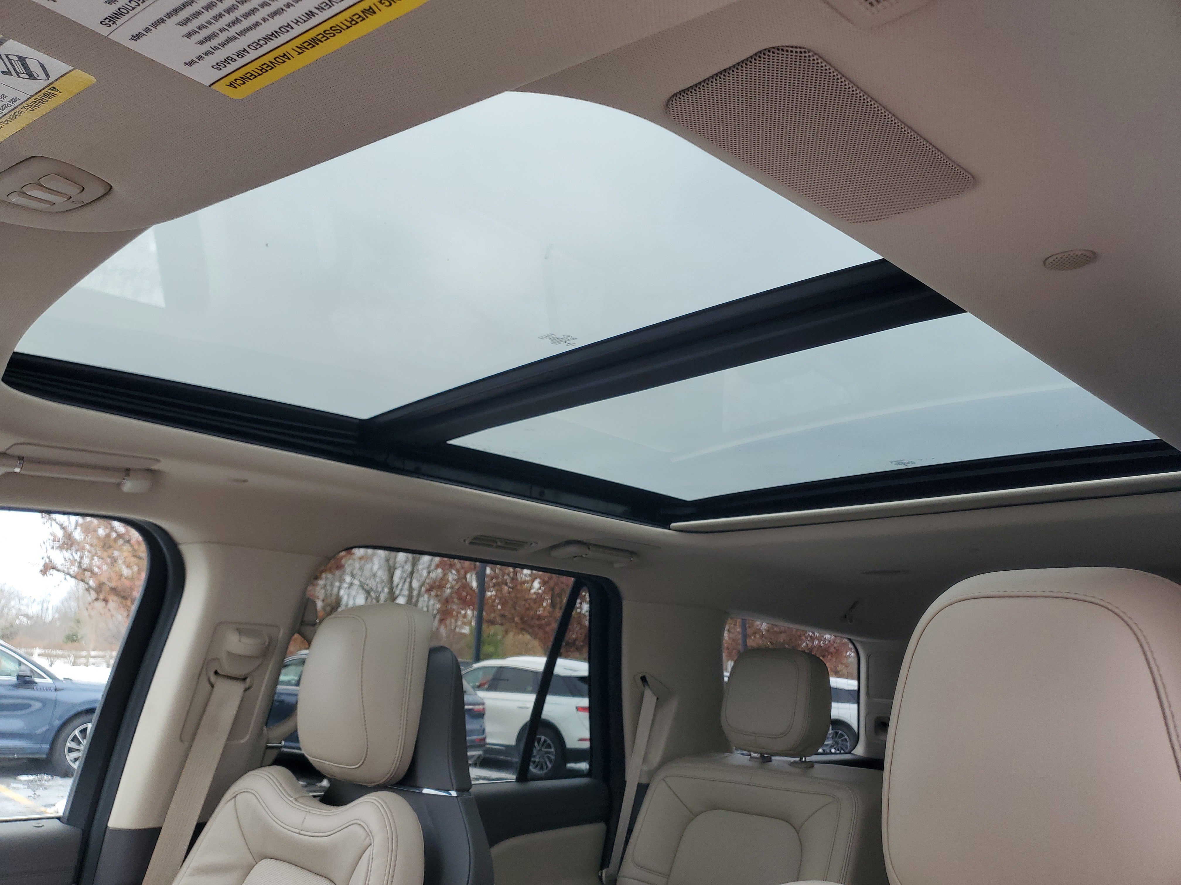 Certified 2022 Lincoln Navigator Reserve image 11