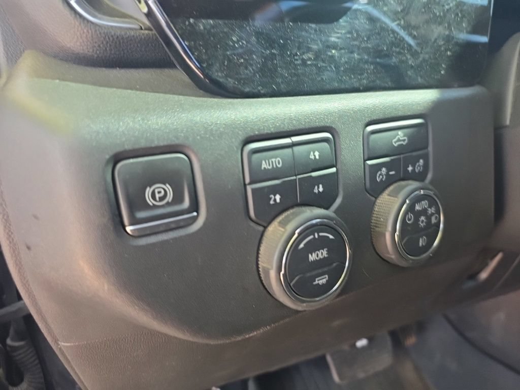 Certified 2022 Chevrolet Silverado 1500 LT Trail Boss AWD/4WD image 17